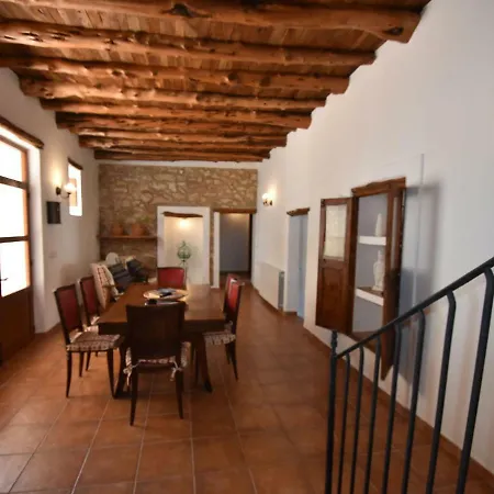 Charming Holiday House Within Walking Distance Of Cala Llonga Beach And Village Santa Eularia des Riu
